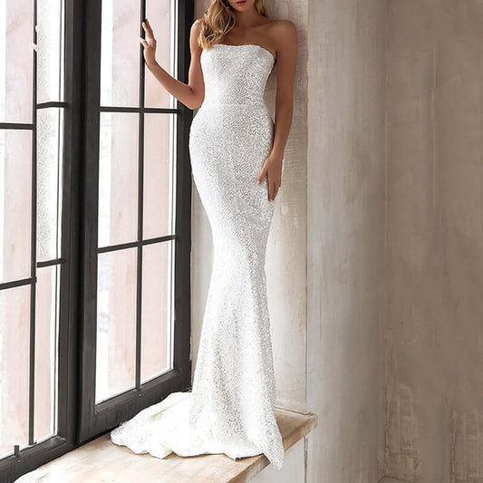 European And American Women's Clothing Slim Fit Fashion Dress Sequins White $56.09 Dana Fashion Color: White Bra Size: L Women's clothing Product information: Pattern: solid color Skirt type: One-Step skirt Color: white, white bra Waist type: high waist S