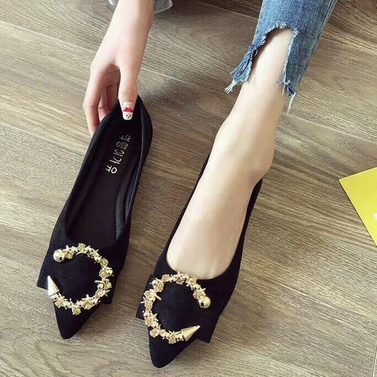 All-match Shallow Mouth Pointed Flat Shoes $25.90 Dana Fashion Color: 213 Pink Size: 35 Women's shoes Product information: Color: 213 pink Heel shape: flat heel Size: 35, 36, 37, 38, 39, 40 Sole material: rubber Shoe Upper material: artificial pu Wearing