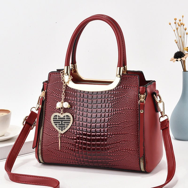 All-matching Crossbody Fashion Women's Large-capacity Shoulder Handbag $47.85 Dana Fashion Color: Red Size: Length 25 Width 12 Height 20 Women's Bags Product information: Lining texture: Nylon Applicable scenarios: Daily matching Color: black, white, red,