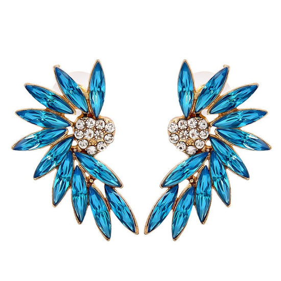 Alloy Diamond-embedded Geometric Symmetrical Wing Stud Earrings $10.85 Dana Fashion Color: Blue Women's Accessories Product information: Type: ear studs Color: blue, colorful, pink Style: Women's Material: Alloy Popular elements: Geometry Packing list: Ea