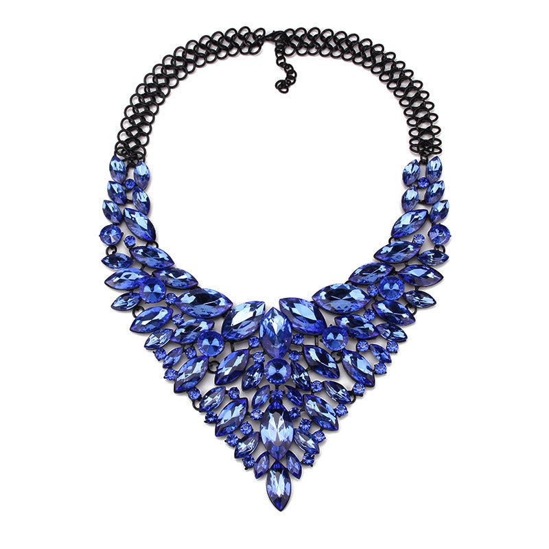 Alloy Rhinestone Necklace Luxury Full Diamond Sweater Chain $28.59 Dana Fashion Color: Blue Women's Accessories Product information: Material: Alloy Treatment process: diamond inlaid Type: Necklace Style: Female Shape: Water drop shape Packing list: 1* Ne