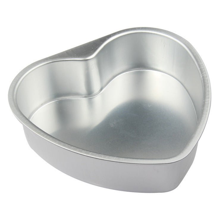 Aluminum Alloy Heart Shaped Live Bottom Cake Mould $34.09 Dana Fashion Color: 10inches Dana's Kitchen Product information: Shape: heart shape Material: aluminum alloy Application: cake mold Size Information: 3 inches - outer diameter 9CM*8CM, depth 2.8CM