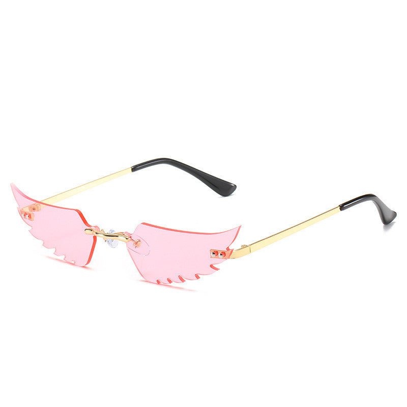 Angel wings sunglasses $19.23 Dana Fashion Color: Gold pink Women's Accessories Commodity information: Glasses structure: frame Lens material: PC Style: Personality Frame material: metal UV resistance level: UV400 Model: Irregular feathers