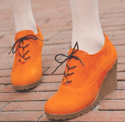 Ankle Boots Flat Casual Women's Shoes Lace-up Wedge $51.06 Dana Fashion Color: Black Size: 34 Women's shoes Product information: Pattern: solid color Color: red, green, black, blue Upper height: low top Heel height: high heels (6-8CM) Heel shape: Wedge Si