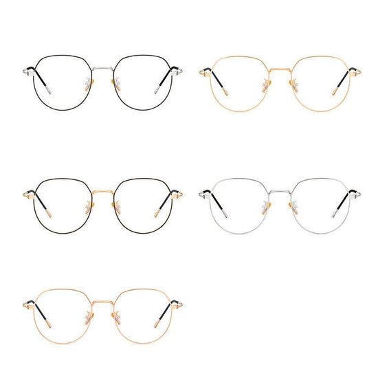 Anti-blue light glasses $22.00 Dana Fashion Rim Color: Black Frame Women's Accessories Lens material: resin Applicable face: male / female Lens function: anti-blue / anti-UV / decoration 【 protection of glasses 】 1. Single hand lifting and wearing will da