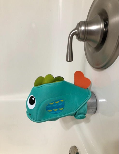 Anti-knock Water Faucet Protection Cover Baby Safety Bath Tap Protector Guard Faucet Mouth Edge Guards Infant Bath Spout Cover $19.11 Dana Fashion Color: Blue Toys & Hobbies Overview: It can keep babies head from the hurt of the faucet or tap. The perfect