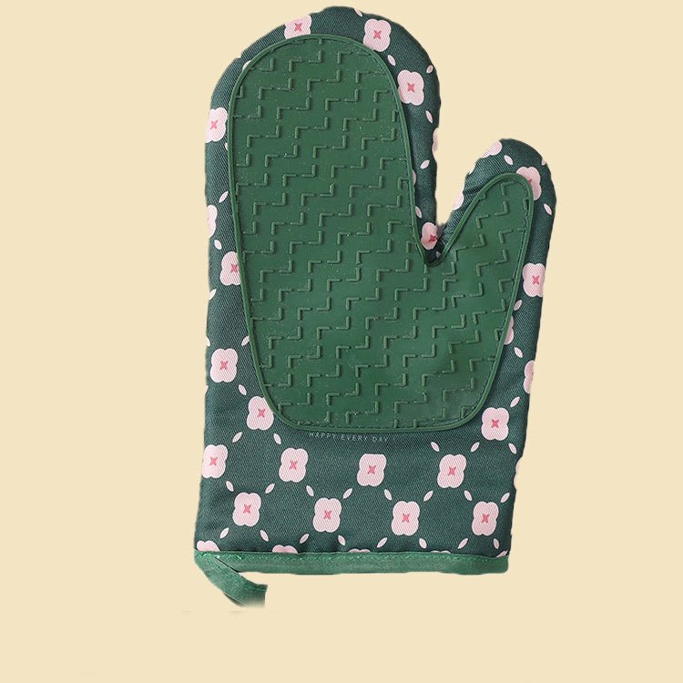 Anti-Scalding Microwave Cotton Non-Slip Insulation Gloves Oven Mitts Kitchen Heat Resistant Thickened Cotton Heat Insulation Microwave Oven Oven Anti Scalding Household Gloves Baking Tools $42.00 Dana Fashion Color: Green Type: Right Dana's Kitchen Oven M