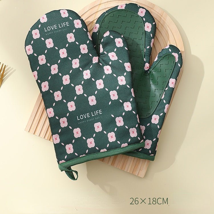 Anti-Scalding Microwave Cotton Non-Slip Insulation Gloves Oven Mitts Kitchen Heat Resistant Thickened Cotton Heat Insulation Microwave Oven Oven Anti Scalding Household Gloves Baking Tools $57.78 Dana Fashion Color: Green Type: 1Pair Dana's Kitchen Oven M