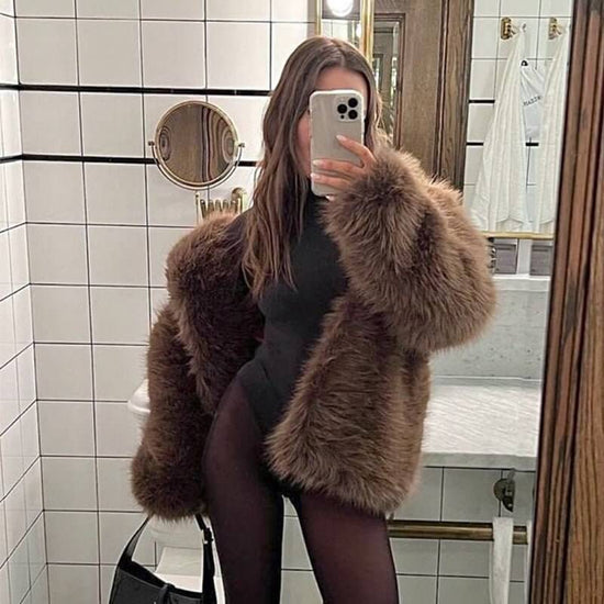 Artificial Fur Warm Coat Thick Coat Women $79.50 Dana Fashion Color: Brown Size: 2XL Women's clothing Product information: Fabric name: artificial fur Color: Ivory Gray (suit collar lengthened), Ivory White (suit collar lengthened), pure white (suit colla