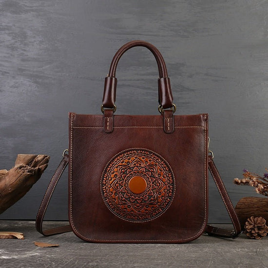 Artistic Chinese Style Shoulder Bag Crossbody New Fashionable All-match Women's Handbag $149.99 Dana Fashion Color: Brown Women's Bags Product information: Lining texture: Polyester Applicable scenarios: Daily matching Color: Brown Outer bag type: Sandwic