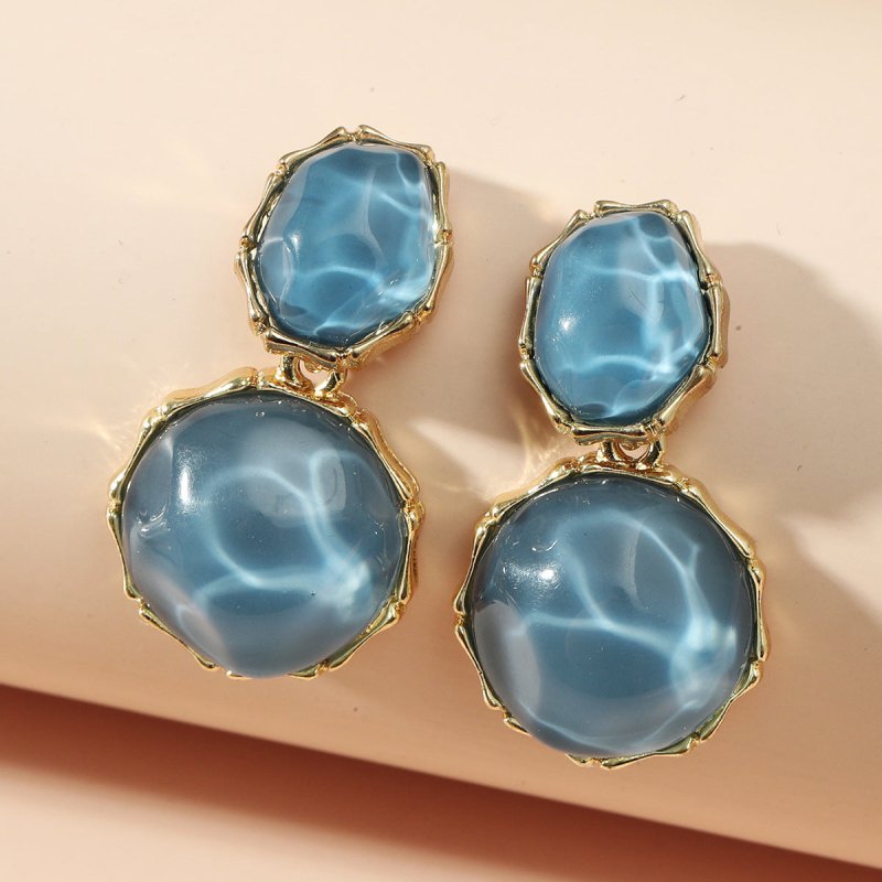 Asymmetric Light Green Creative Water Pattern Irregular Oval Earrings $15.00 Dana Fashion Color: Sapphire Blue Women's Accessories Product information: Treatment Process: Diamond Color: Ivory White, olive green, light yellow, royal blue, pink, rose red, l