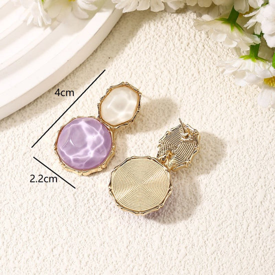 Asymmetric Light Green Creative Water Pattern Irregular Oval Earrings $15.00 Dana Fashion Color: Ivory White Women's Accessories Product information: Treatment Process: Diamond Color: Ivory White, olive green, light yellow, royal blue, pink, rose red, lig