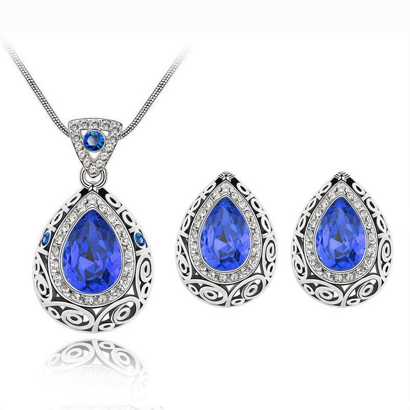 Austria crystal guard water droplet Necklace $29.00 Dana Fashion Color: Blue Women's Accessories Style: Europe and America Material: Alloy Process: Crystal Style: Women's Set combination: earrings + items Circumference: 21cm (inclusive)-50cm (inclusive) C