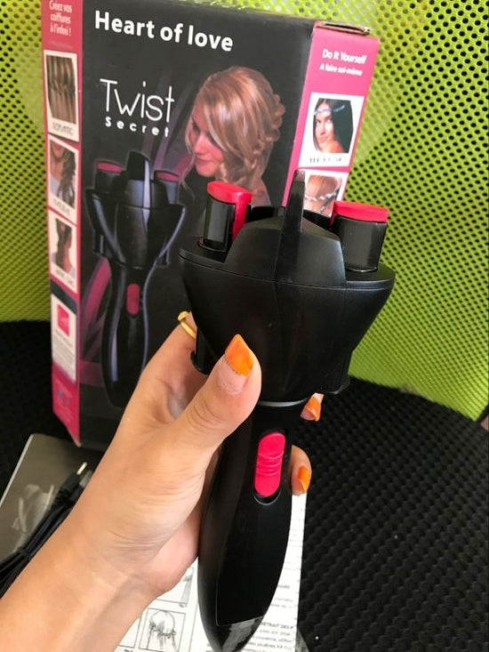 Automatic Hair Braider Hair Twister USB Electric Braiding Machine DIY Magic Roller Styling Tool Styler Bun Maker $26.79 Dana Fashion default: default Beauty Tools Overview: 1.Great Festival Gift for girls and kids, a new fashionable hair braiding tool, cr
