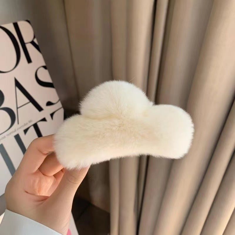 Autumn And Winter New Leopard Print Large Rex Rabbit Fur Hair Claw $11.38 Dana Fashion Color: Beige L Women's Accessories Product information: Color: Pink small size, rose pink small size, creamy-white small size, beige leopard print small size, Beige Bro