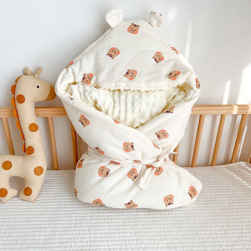 Autumn And Winter Thickened Baby Cotton Wrinkled Beanie Velvet Quilt $51.60 Dana Fashion Color: Little tiger Baby Clothing Product information: Product category: hug quilt Fabric: pure cotton Filling: polyester cotton Pattern: animals, cartoons, avatars,