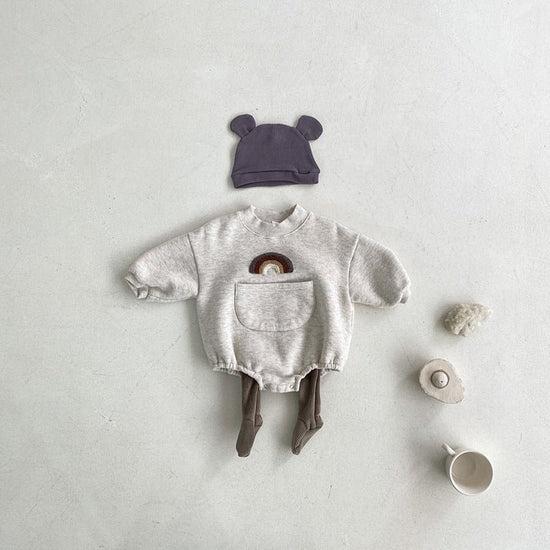 Autumn New Baby Rainbow Print Jumpsuit Romper $33.85 Dana Fashion Color: Coffee Child size: 66cm Baby Clothing Product information: Suitable season: winter Applicable gender: unisex / both men and women Sleeve Length: Long Sleeve Whether hooded: not hoode