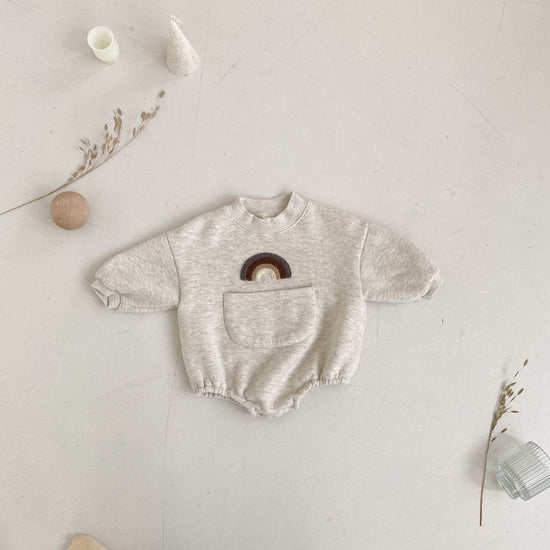 Autumn New Baby Rainbow Print Jumpsuit Romper $33.85 Dana Fashion Color: Grey Child size: 66cm Baby Clothing Product information: Suitable season: winter Applicable gender: unisex / both men and women Sleeve Length: Long Sleeve Whether hooded: not hooded