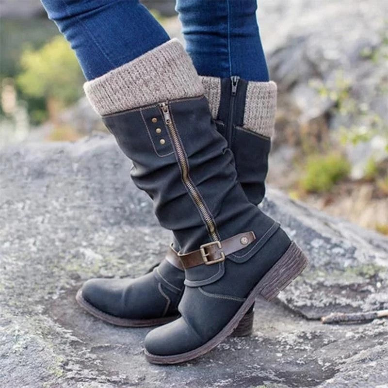 Women's side zipper boots