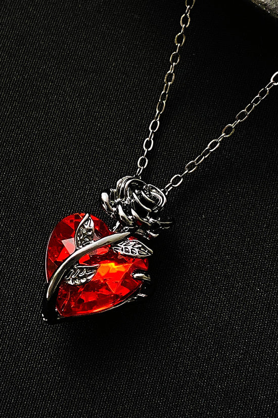 Punk Rose Love Necklace Fashion Personality Heart-shaped Clavicle Chain Pendant Necklace For Valentine's Day