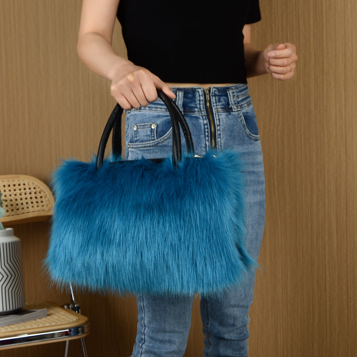High-end Hand-carrying Square Plush Bag Fur Raccoon Fur Handbag Large Capacity - Dana Fashion