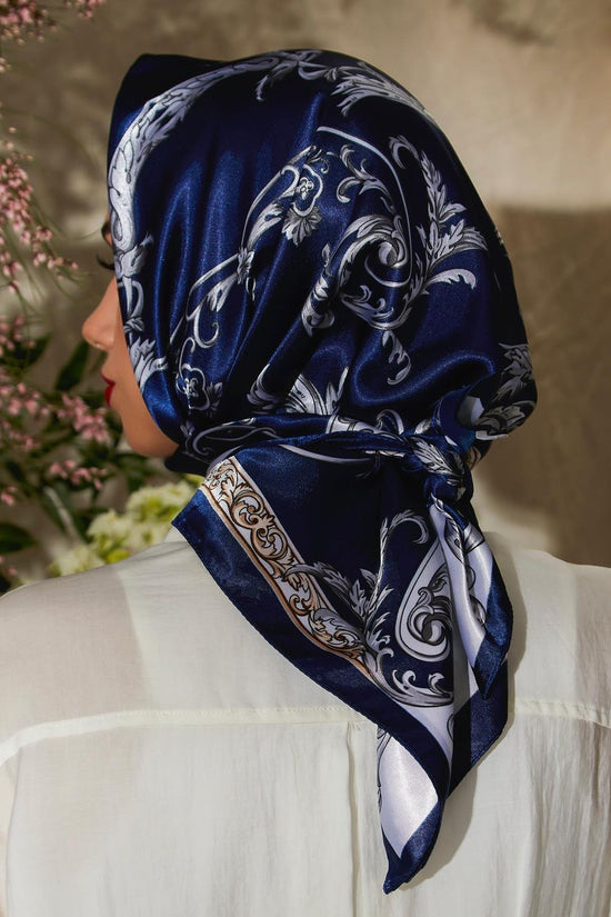 Chain Printed Scarf Women's Casual Scarf 90 90cm Satin Large Kerchief