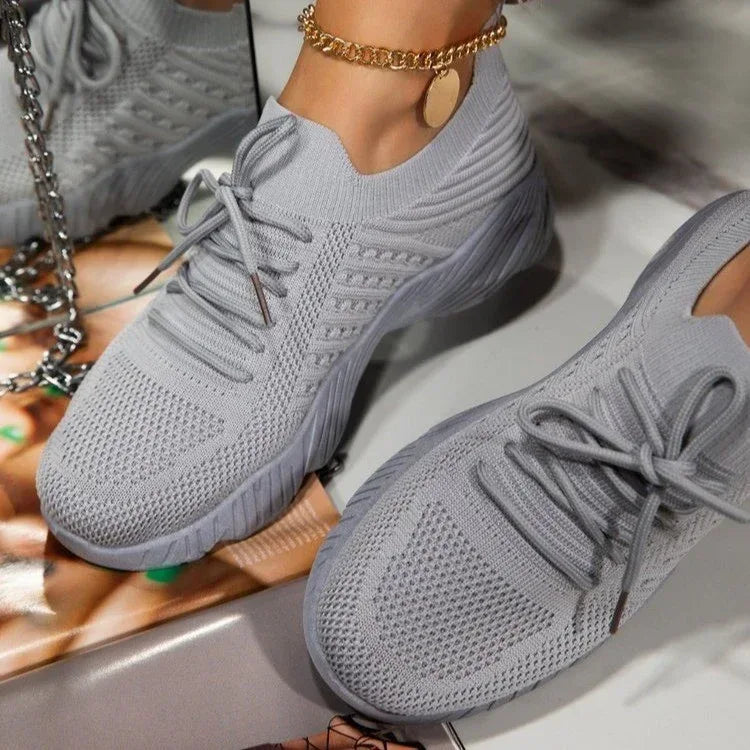 Women's Sneaker Thick Bottom Solid Color Dad Shoes - DanaFashionstore