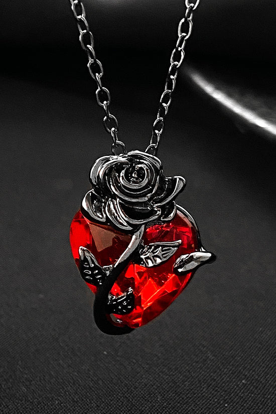 Punk Rose Love Necklace Fashion Personality Heart-shaped Clavicle Chain Pendant Necklace For Valentine's Day