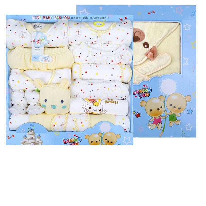 Baby Clothes Spring And Autumn Suit For Newborn $82.44 Dana Fashion style: 20pieces of powder Child size: 59cm Baby Clothing Product information: Material: Cotton Style: casual Features: Lapel strap Colour: blue, pink, yellow Size Information: Note: 1. As