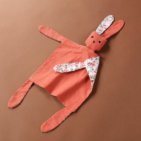 Baby Comfort Doll Baby Sleep Companion Comfort Towel $20.83 Dana Fashion Color: Bunny red Size: 25cm Toys & Hobbies Product information: Filling material: PP cotton Plush classification: cotton and linen 3C configuration category: Cloth toys under 14 year