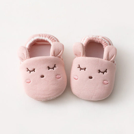 Baby Footwear Floor Shoes Toddler Socks $16.58 Dana Fashion Color: Pink Size: 11cm Baby & Mother Specification: Children's socks material: Combed cotton Children's socks craft: Jacquard Children's socks function: Breathable Tube height: Short tube Size: