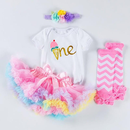 Baby girl baby birthday dress alphabet romper $30.46 Dana Fashion Color: 1 one Size: L Baby Clothing Suit type: skirt suit Number of sets: three-piece Gift box content: clothing + accessories / supplies Suitable age: Newborn (0~1 years old, 80cm and below