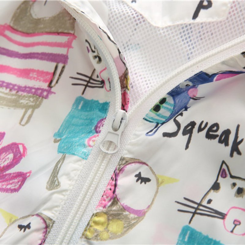 Baby girl cartoon hoodie $29.90 Dana Fashion Color: White Size: 100cm Baby Clothing Suitable for ages: middle and small children (3 ~ 8 years old, 100 ~ 140cm) Suitable for the season: spring, autumn, spring and autumn Collar type: square collar Fabric te