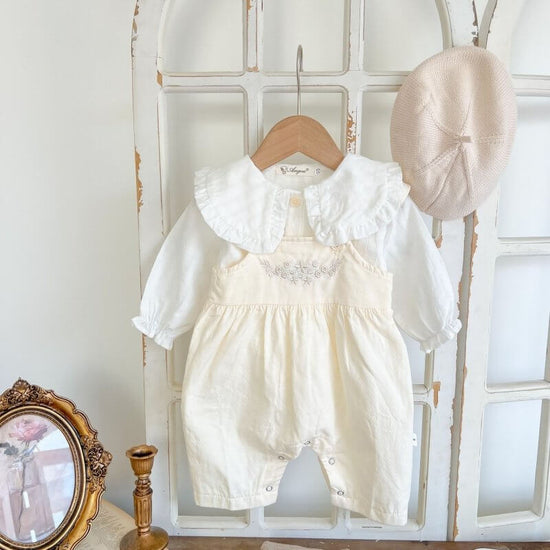 Baby Girl's Loose Adjustable Suspender Romper $23.50 Dana Fashion Color: Apricot Suitable For Height: 100cm Baby Clothing Product information: Color: apricot, white top Pants length: trousers Suitable height: 66cm,73CM,80cm,90cm,100cm Style: suspender pan