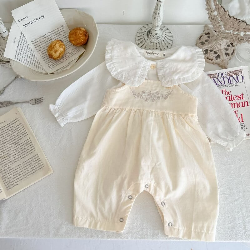 Baby Girl's Loose Adjustable Suspender Romper $23.50 Dana Fashion Color: Apricot Suitable For Height: 100cm Baby Clothing Product information: Color: apricot, white top Pants length: trousers Suitable height: 66cm,73CM,80cm,90cm,100cm Style: suspender pan
