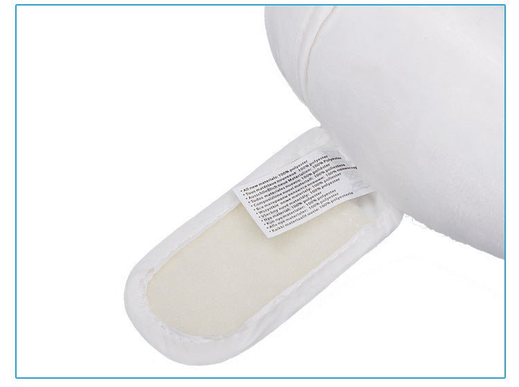 Baby head shaped pillow banana pillow $99.35 Dana Fashion Color: White Baby & Mother Fabric: polyester Filling: 100% polyester fiber Dimensions: 20*13*24 cm (box size) 26*22 cm (unfolded size)