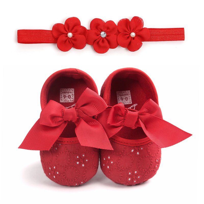 Baby princess shoes $15.09 Dana Fashion Color: gules Size: 11cm Baby & Mother 0-6 months recommended to wear (11CM) 6-9 months recommended to wear (12CM) 9-12 months recommended to wear (13CM)