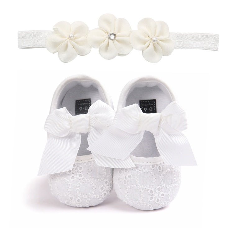 Baby princess shoes $15.58 Dana Fashion Color: white Size: 11cm Baby & Mother 0-6 months recommended to wear (11CM) 6-9 months recommended to wear (12CM) 9-12 months recommended to wear (13CM)