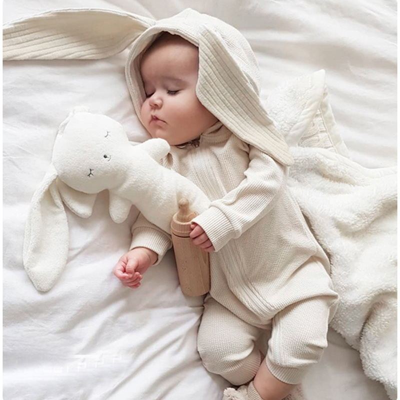 Baby Rompers Jumpsuit Newborn Clothing $20.90 Dana Fashion Color: White Size: 59cm Baby Clothing Material: COTTON Pattern Type: Solid Department Name: Baby Collar: O-Neck Closure Type: zipper Item Type: Rompers Gender: Unisex Sleeve Length(cm): Full Fit: