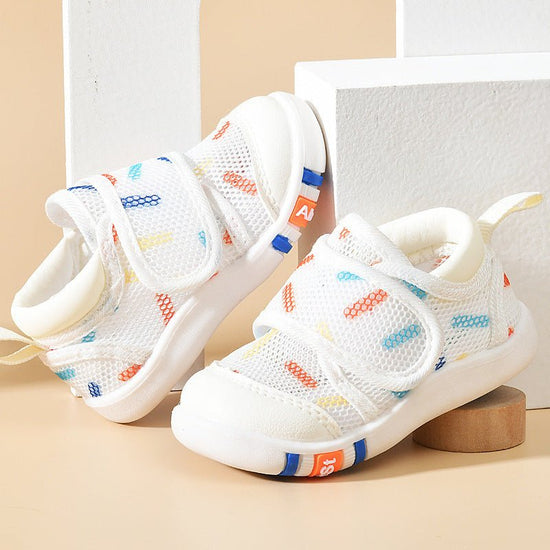 Baby Sandals Men's Summer Toddler 0 1-2 Years Old Baby Non-slip Soft Bottom Infant Mesh Surface Shoe $36.01 Dana Fashion Color: Beige Mesh Surface Shoes size: 15 Baby & Mother Product information: Pattern: Plaid Upper height: low top Socks length: low tub