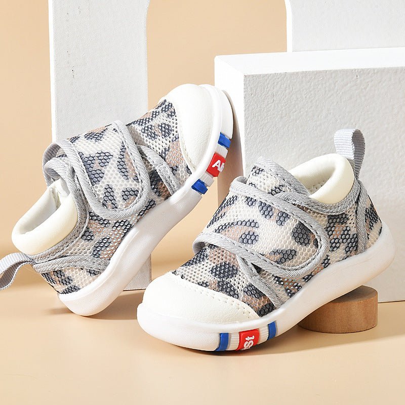 Baby Sandals Men's Summer Toddler 0 1-2 Years Old Baby Non-slip Soft Bottom Infant Mesh Surface Shoe $35.57 Dana Fashion Color: Gray Mesh Shoes size: 15 Baby & Mother Product information: Pattern: Plaid Upper height: low top Socks length: low tube Applica