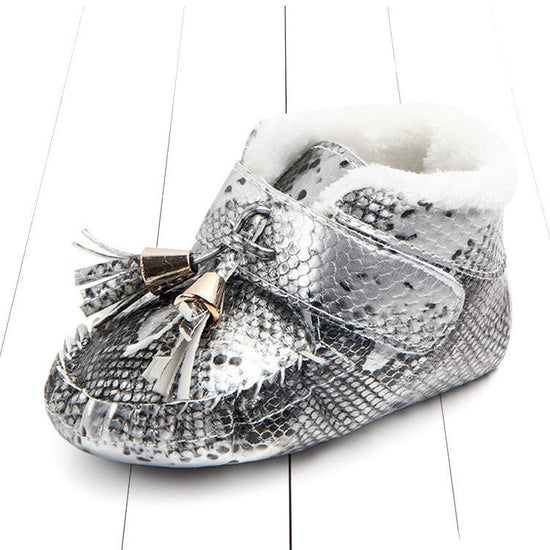 Baby shoes, non-slip shoes, toddler shoes $17.61 Dana Fashion Color: Black grey Size: 12 Baby & Mother Product category: Toddler shoes Applicable gender: neutral/male and female Upper Material: Artificial PU suitable season: winter style: Casual Function: