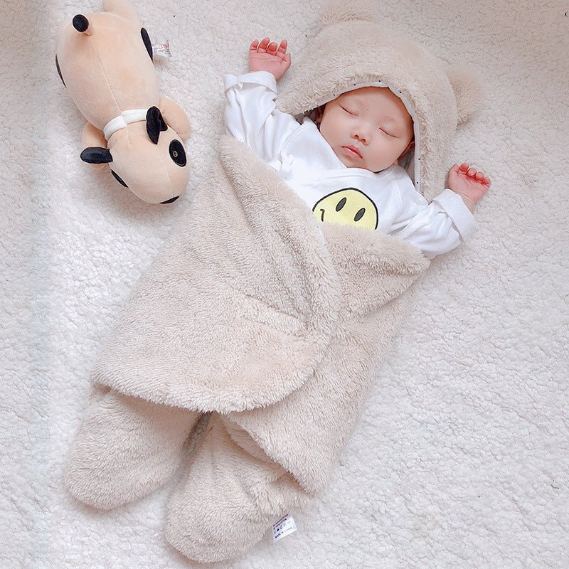 Baby Sleeping Bag Envelope for Newborn Baby Winter Swaddle Blanket $59.50 Dana Fashion Color: Beige style: 3M Baby Clothing Overview The first layer of flannel, not easy to fade, can not afford the ball, no lint, good warmth The second layer of imitation