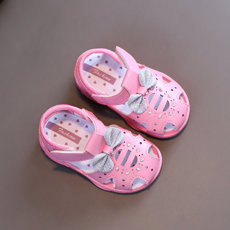 Baby Soft Sole Toddler Shoes Baby Toe Sandals $16.88 Dana Fashion Color: Peach Shoe size: 16 Baby & Mother Overview: Unique design, stylish and beautiful. Good material, comfortable feet. A variety of colors, any choice. Specification: Upper material: syn