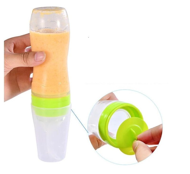 Baby Spoon Bottle Feeder $14.70 Dana Fashion Color: Blue Baby & Mother Capacity: 120 ml Material: spoon head, bottle body [food grade silicone], other food grade PP Disinfection: can be 120 degrees or less, boiled or steamed It is used to feed semi-liquid