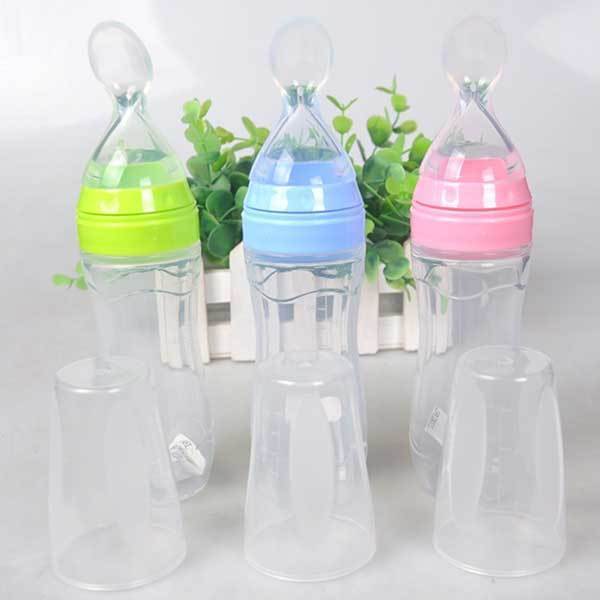 Baby Spoon Bottle Feeder $14.70 Dana Fashion Color: Blue Baby & Mother Capacity: 120 ml Material: spoon head, bottle body [food grade silicone], other food grade PP Disinfection: can be 120 degrees or less, boiled or steamed It is used to feed semi-liquid