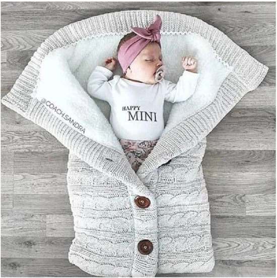 Baby Thickened Plus Velvet Warm Sleeping Bag $107.47 Dana Fashion Color: Light grey Baby & Mother Product information： Product Category : Wraps Fabric: Paris yarn pattern: Plain Color: White, beige, gray, black Size: 60*45CM (manual measurement has a cert