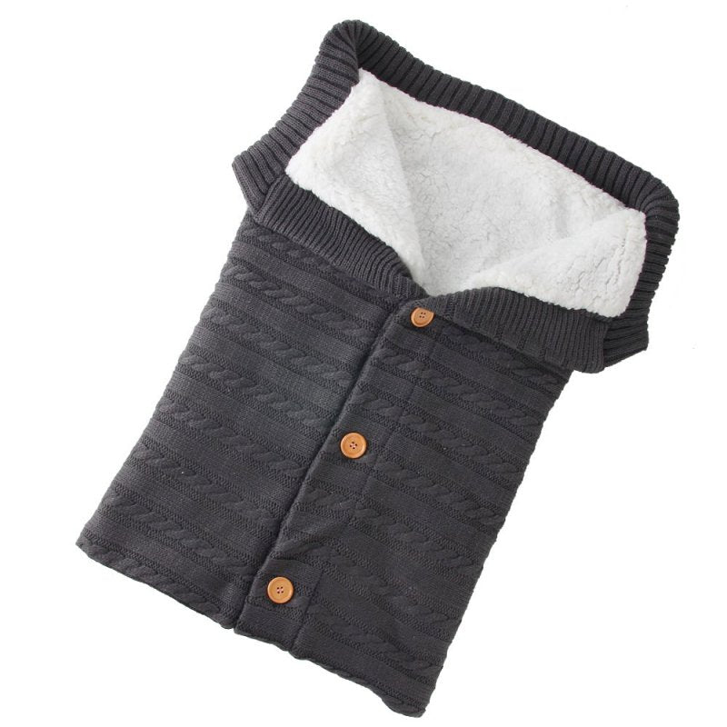 Baby Thickened Plus Velvet Warm Sleeping Bag $111.64 Dana Fashion Color: Dark grey Baby & Mother Product information： Product Category : Wraps Fabric: Paris yarn pattern: Plain Color: White, beige, gray, black Size: 60*45CM (manual measurement has a certa