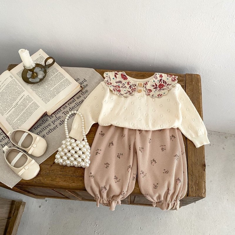 Baby Waffle Printing Elastic Cord Ankle-tied Long Pants $31.07 Dana Fashion Color: Apricot Suitable For Height: 100cm Baby Clothing Product information: Pattern: Flowers Color: khaki, apricot Pants length: trousers Fly opening: hairband belt Suitable heig