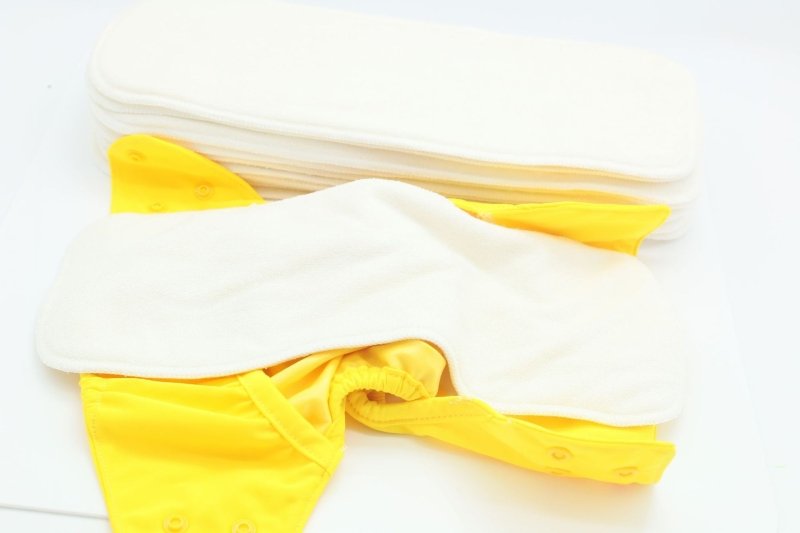 Baby Washable 4-layer Pure Bamboo Fiber Diapers Bamboo Terry Absorbent Diapers $9.37 Dana Fashion Color: SMT070 style: 35X13.5cm Baby & Mother Product information: Material: Bamboo fiber Applicable age: 6-12 months, 1-3 years old, 0-6 months Applicable pe